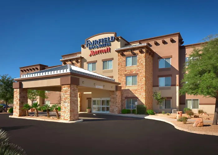 Fairfield And Hotel Sierra Vista