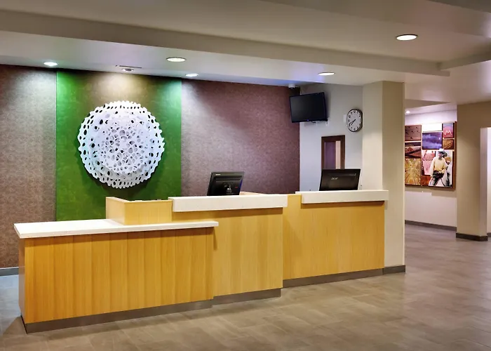 Hotel Fairfield And 3*